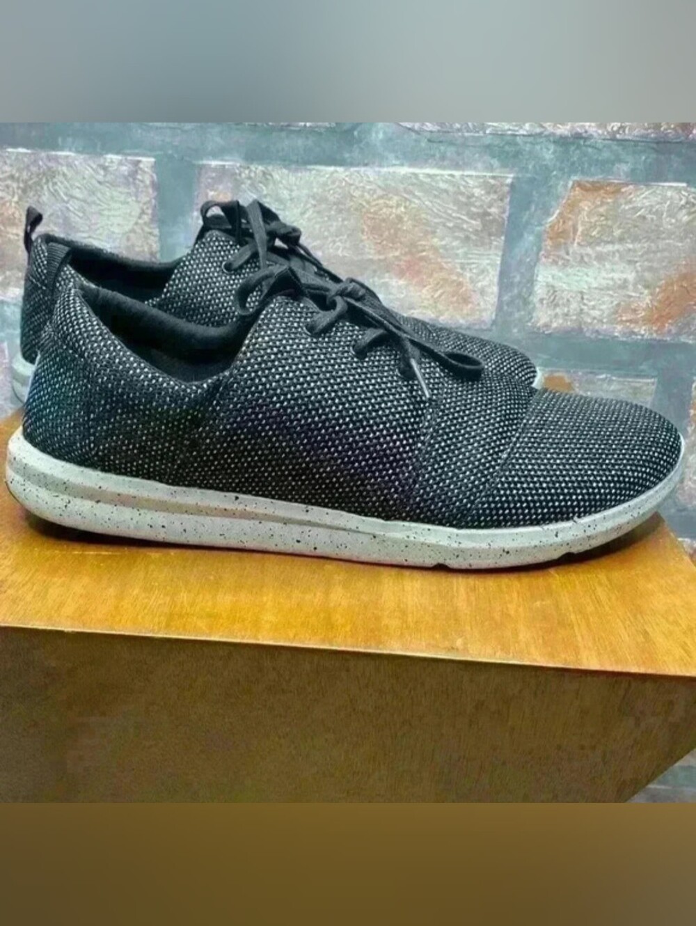 Toms 
Desc: Womens Del Rey Sneakers